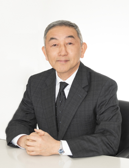 代表取締役　平岡活成