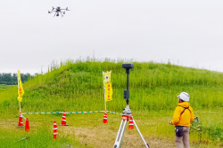 UAVレーザー測量