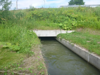 横断排水施設